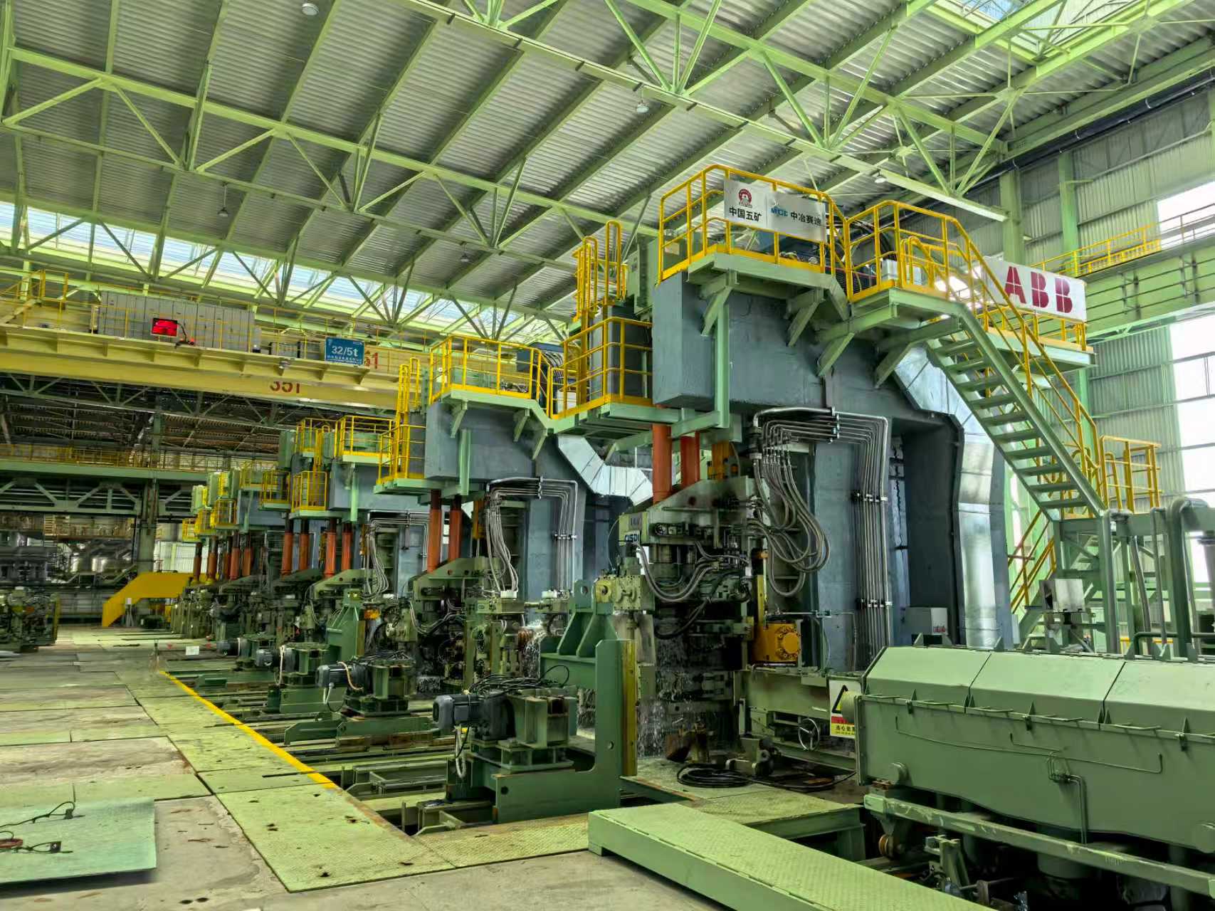 2-中冶赛迪上海设计建造宝钢条钢厂粗中轧EP项目产线