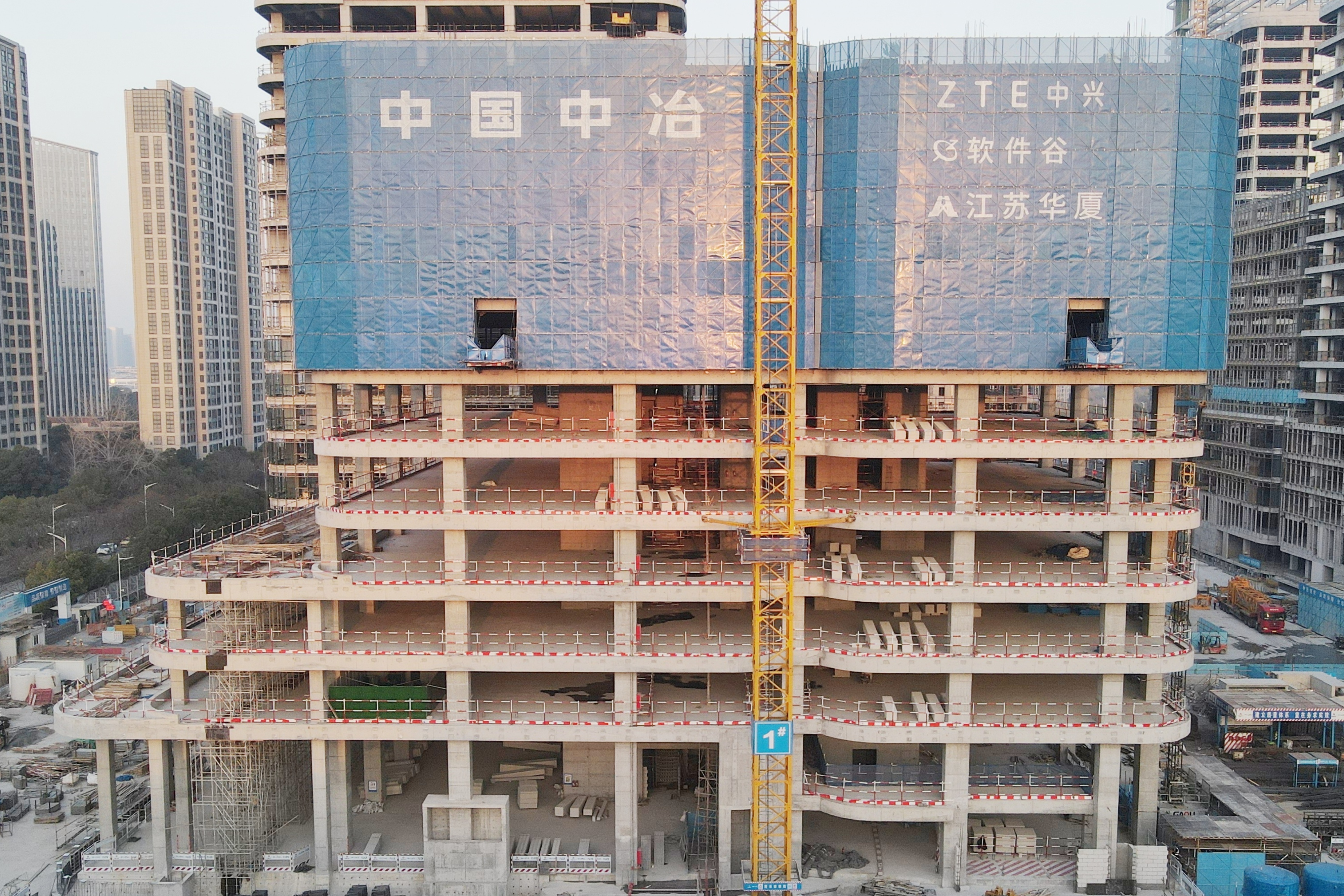 3、上海宝冶承建的中兴南站5G+产业园(A地块)项目顺利通过地基与基础工程验收